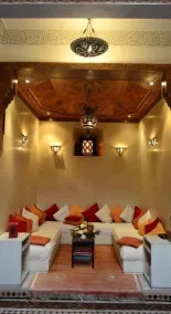 Riad Charik - Coin salon dans le hall