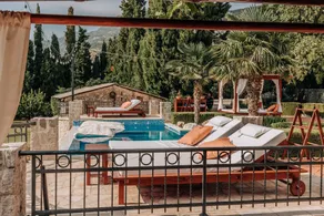 Talići Hill - Rustic Villas - Pool