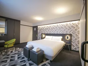Le Magic Hôtel & Spa - Centre Historique - Piscine - Sauna - Parking - Séminaires - Chambre