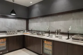 Holiday Inn Express - Boston Logan Airport - Revere by IHG - Restaurant