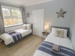 Castle at The Hideaway - Room
