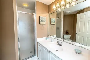 Beach Front Destination 3 Bedroom Holiday Home by Five Star Properties - Salle de bain