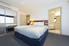 Canberra Parklands Central Apartment Hotel Official - Room