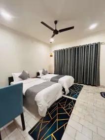 7CR HOTEL - Room