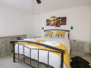 3 Spyrys Heyl, NEWQUAY - Chambre