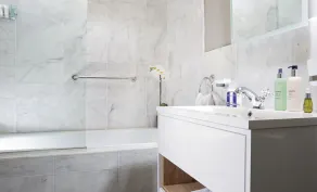 Kilkea Castle - Bathroom