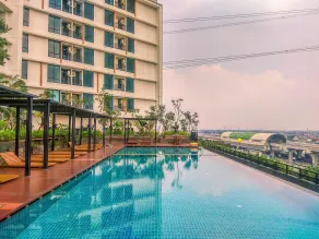 Simple Studio At Lrt City Bekasi Apartment By Travelio - Pool