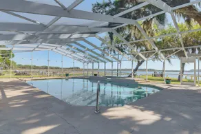 Paddle, Fish & Swim! Hernando Lake Cabin - Innenbereich