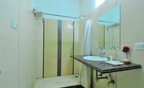 Hotel Central Park 17 - Bathroom