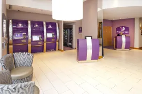 Premier Inn London City - Old Street - Reception