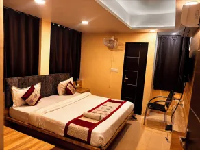 Hotel Gulabi Nagri - Room