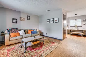 Eco-chic Sanctuary Steps From Trinity Trails! - Interiör