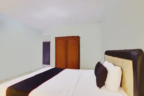 Hotel O Hotel Argo Putro - Chambre