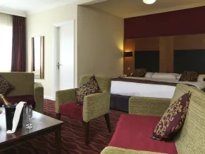Mercure Newcastle George Washington Hotel Golf & Spa - Room