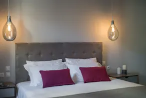 Bluebell Luxury Suites - Chambre