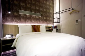 Via Hotel - Zhongxiao - Zimmer
