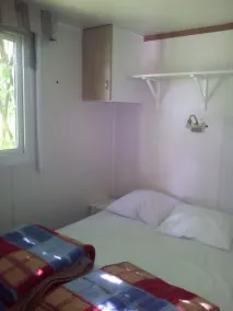 Camping de Kernéjeune - Værelse