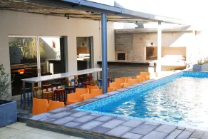 Regency Way Montevideo Hotel - Pool