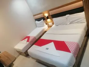 Ruby Hotel - Chambre