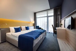 Hotel Yacht Wellness & Business - Habitación