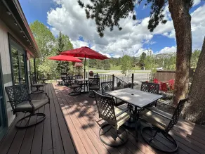 Estes Mountain Inn - Reception