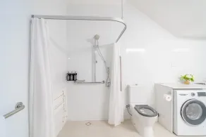 Byron Bayside Central Studio Apartments - Baño