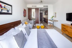 Prime Studio With Scenic Water Views in Jlt! - Chambre