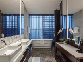 NUO Hotel Beijing - Bathroom