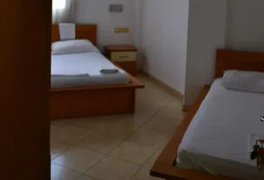 Hotel Alpine - Habitación