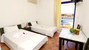 Ritsoni Studios - Camera