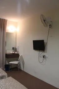 Grand Inn Hotel - Macalister Road - Room