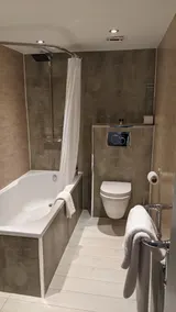 Healds Hall Hotel - Bathroom