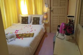 Phetmanee Resort - Room