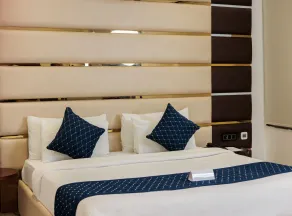 The Eliot Hotel & Banquet - Zimmer
