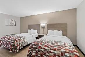 Red Roof Inn Cambridge, OH - Chambre