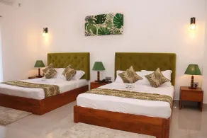 J Leaf Hotel - Camera