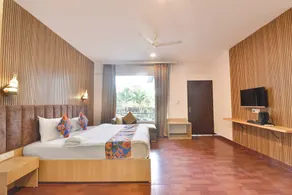 FabHotel Morjim Bliss - Room