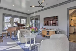 Classic Teaneck Colonial Home With A Modern Touch - Innvendig