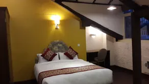 Hotel Heranya - Room