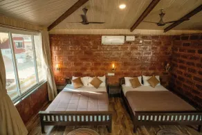 Beach Hive Resort By Vintara Stays  - Zimmer