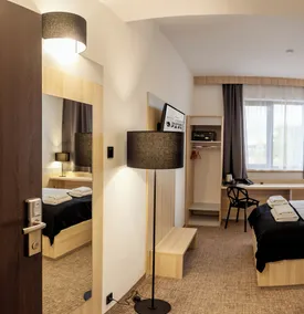 Hotel Dworski Galaktyczny Park - Værelse