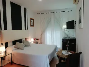 Hostal Alhaja Playa - Chambre