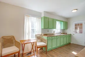 Lakes, Whiskey & More! Charming Home in Tullahoma - Interiör