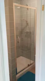 Riverbank Guest House - Bathroom