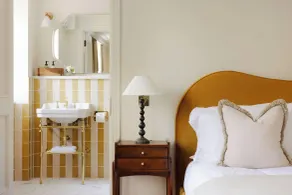 Saltmoore - Room