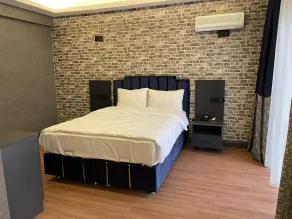 Sheltons Hotel - Quarto