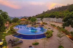 Ravishing Retreat  - Piscine