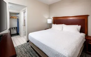 Homewood Suites by Hilton Jacksonville-South/St. Johns Ctr. - Room