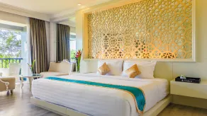 The Ululani - Room