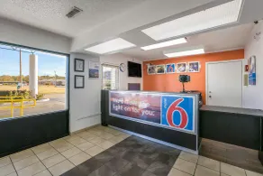 Motel 6-Dothan, AL - Reception